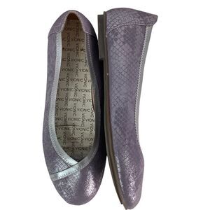 Vionic Caroll Slip On Metallic Lavender Purple Womens Ballet Flat Shoes Sz 8